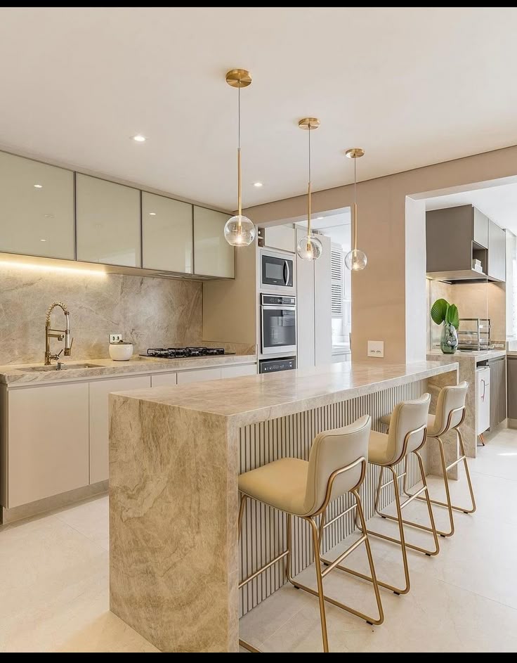 WhatsApp Image 2025-06-24 at 18.08.05